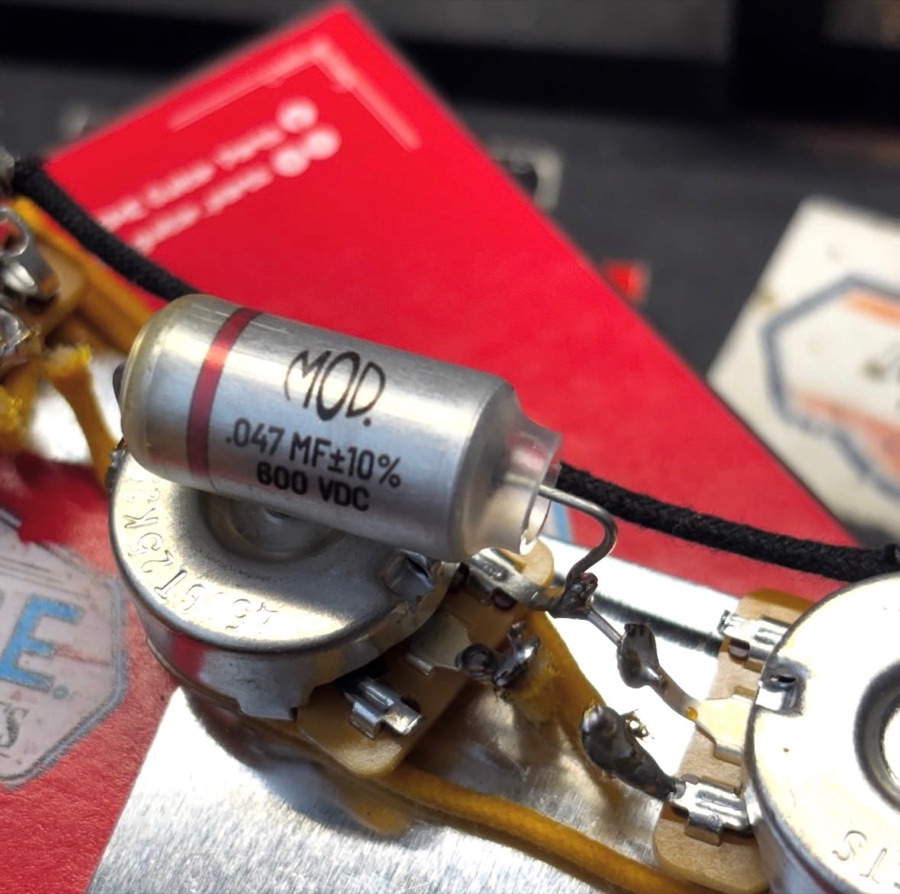 Capacitor Paper in Oil .047mf — foto 1 de 1, A.C.M.E. Guitar Parts