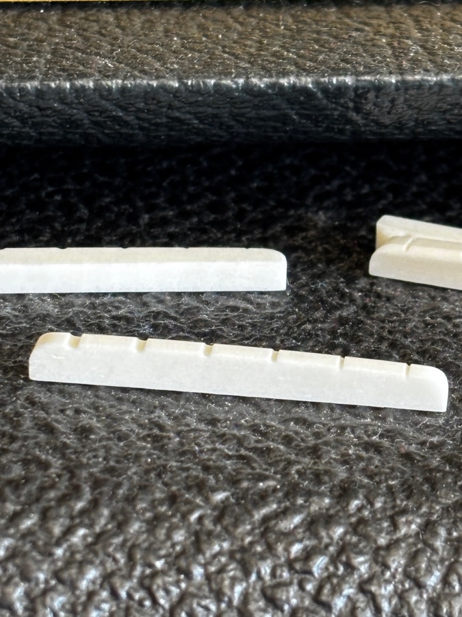 Cejuela de Hueso Stratocaster-Telecaster — foto 1 de 3, A.C.M.E. Guitar Parts