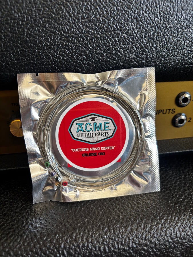 Encordados de Guitarra 010 — foto 1 de 1, A.C.M.E. Guitar Parts