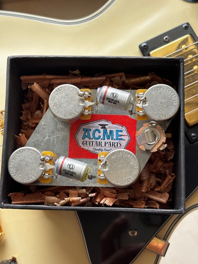 Harness Les Paul — foto 1 de 5, A.C.M.E. Guitar Parts